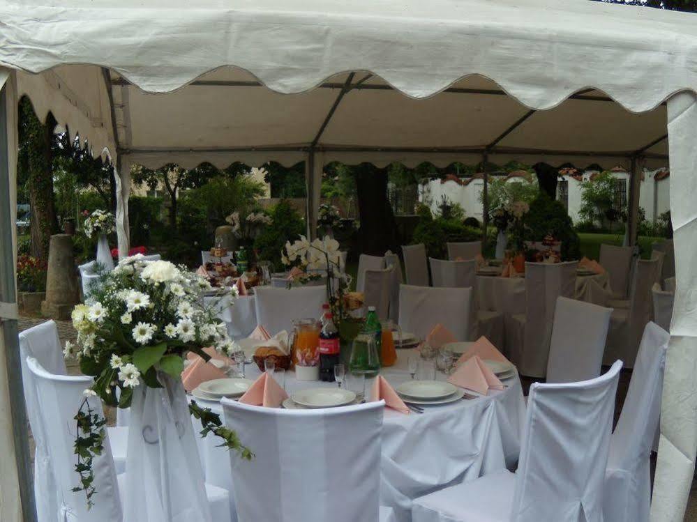 Garden 3*