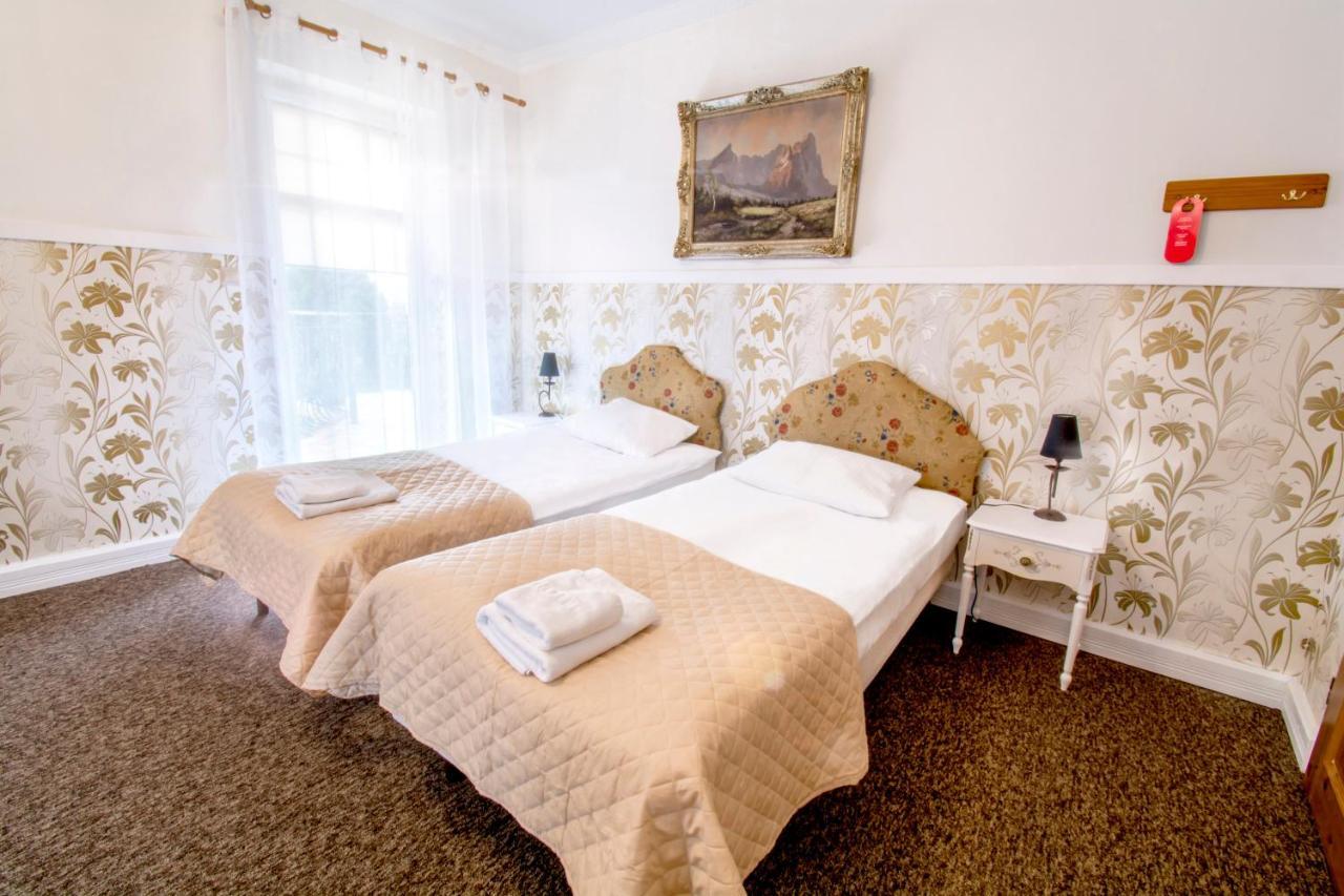 Garden Hotel 3*
